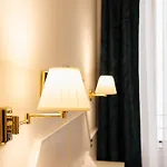 Glamour Vatican Rooms